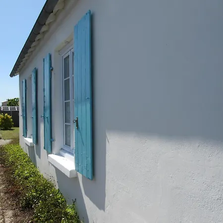 Hébergement de vacances Maison Avec Jardin, Proche Plage, - Fr-1-194-331